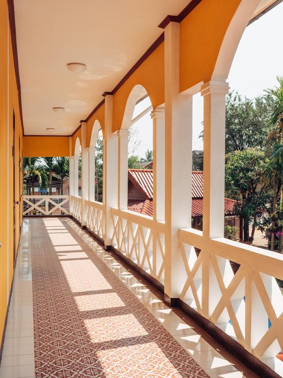 Le Jardin Hotel Pakse Exterior foto